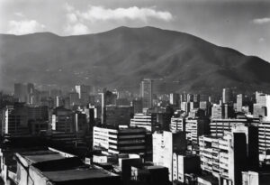 "Caracas, El latir del Cambio: Fotoperiodismo y Política en el siglo XIX"