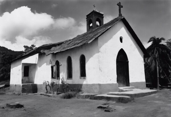 "Fe Eterna: Costumbres y Tradiciones Venezolanas del Siglo XIX"