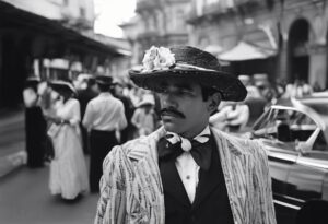  Moda y Texturas: Venezuela del Siglo XIX en Blanco y Negro

