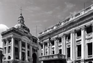  "Arquitectura y Vida Urbana Venezolana del siglo XIX en Blanco y Negro"


