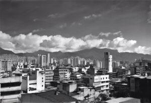  "Retrato de una época: La Fotógrafa de Caracas"

