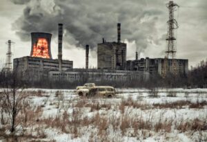  "Ecos de Chernobyl: El Poder, la Política y el Silencio"

